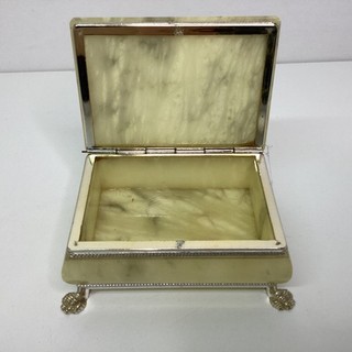 Vintage Erica Italy Alabaster Footed Trinket Box 13.5cm x 10cm x 6.2cm(E2) W#632