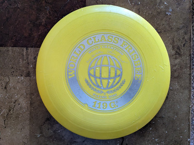 VINTAGE WHAM-O FRISBEE WORLD CLASS 119G 41 MOLD VAN SICKLE/ENGEL YELLOW