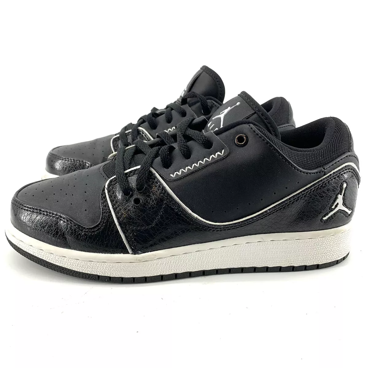 Nike boys online wide shoes