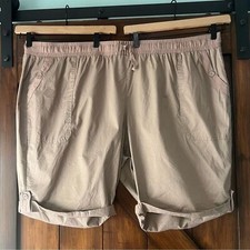 Lane Bryant Tan Elastic Waist Women's 26/28 Lightweight Shorts with Relaxed Fit