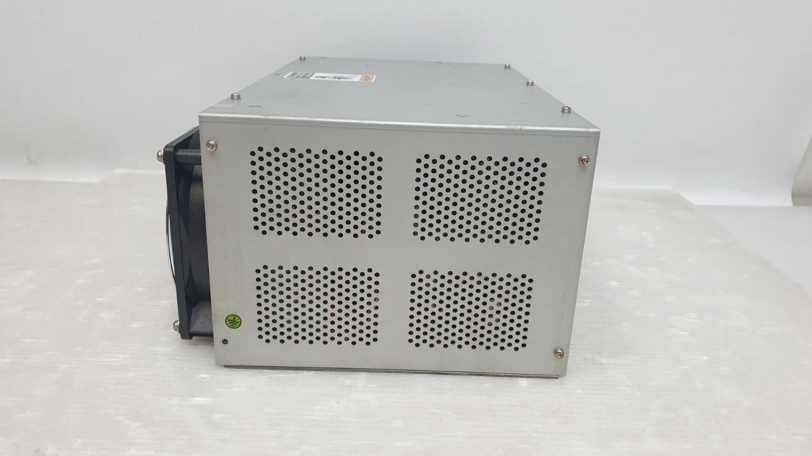 Side of the Y331-70 case with ventilation holes