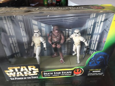 3 Star Wars Dioramas Purchase Droids, Cantina Showdown, Death Star