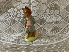 BESWICK WARNE BEATRIX POTTER FOXY WHISKERED GENTLEMAN GOLD OVAL VERY GOOD