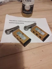 PNEUMAX 228.52.2.1/1 HEAVY DUTY ROLLER SPRING VALVE 5/2  1/8 BSP UNUSED STOCK