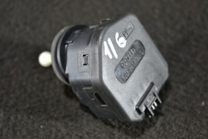 VW Golf 4 Stellmotor LWR Scheinwerfer Leuchtweitenregulierung 1J0941295C (#6)