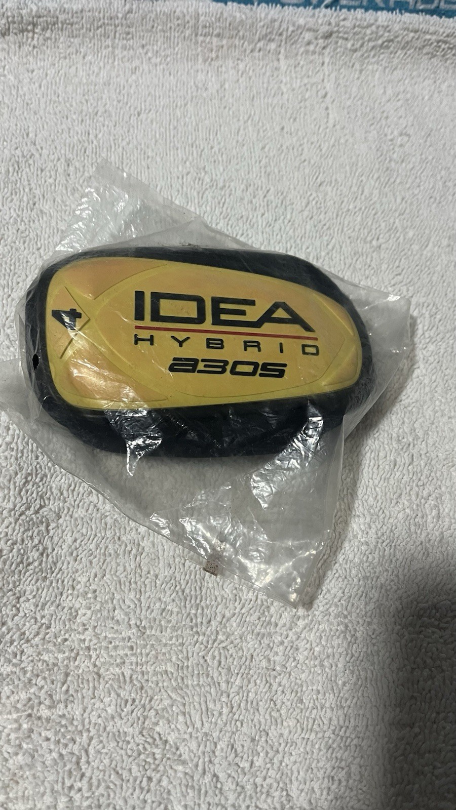 Adams Idea a30s Boxer #4 Hybrid Head Cover Yellow/Black/Red