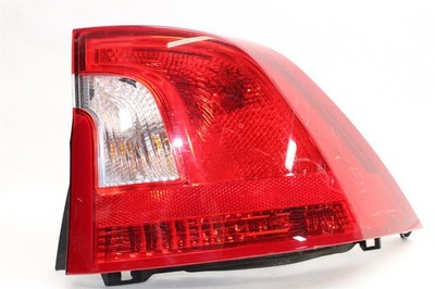 OUTER TAIL LIGHT LAMP Volvo S60 XC60 11 12 13 14 15 Right 1368348