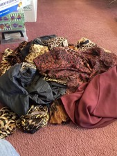 Collection of vtg lady  s animal print/cat clothing.Many items.