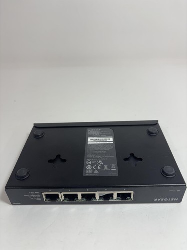NETGEAR 5-Port Multi-Gigabit Ethernet Unmanaged Essentials Network Switch - Picture 4 of 6