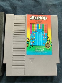 Arkanoid (NES, 1987) Game cartridge, 5-screw variant w/slip case