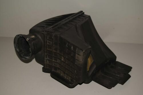 Genuine Toyota Fuel Filter Housing Guide Plate Bracket For LandCruiser VDJ76 1VD 4.5L Diesel - 23368-51020