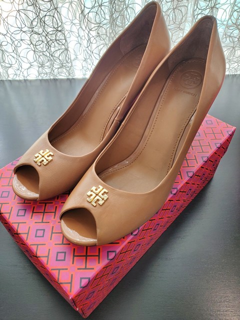 tory burch jolie peep toe wedge