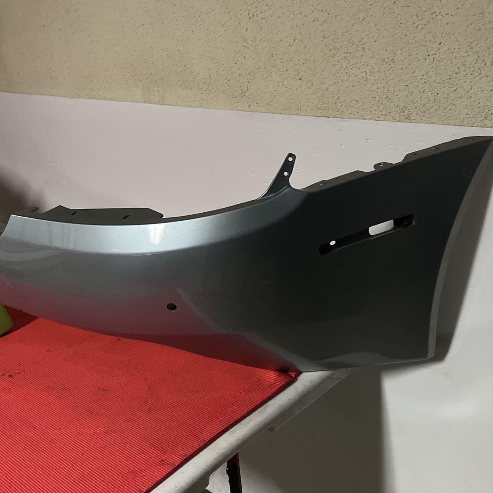  2006 2007 2008 2009 2010 2011 ASTON MARTIN DB9 REAR BUMPER 4G43-17K835-A OEM