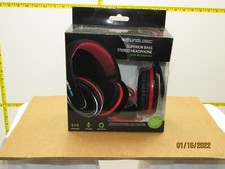 The listing is for:soundlogic superior bass headphone w/microphone DJM-8/5894