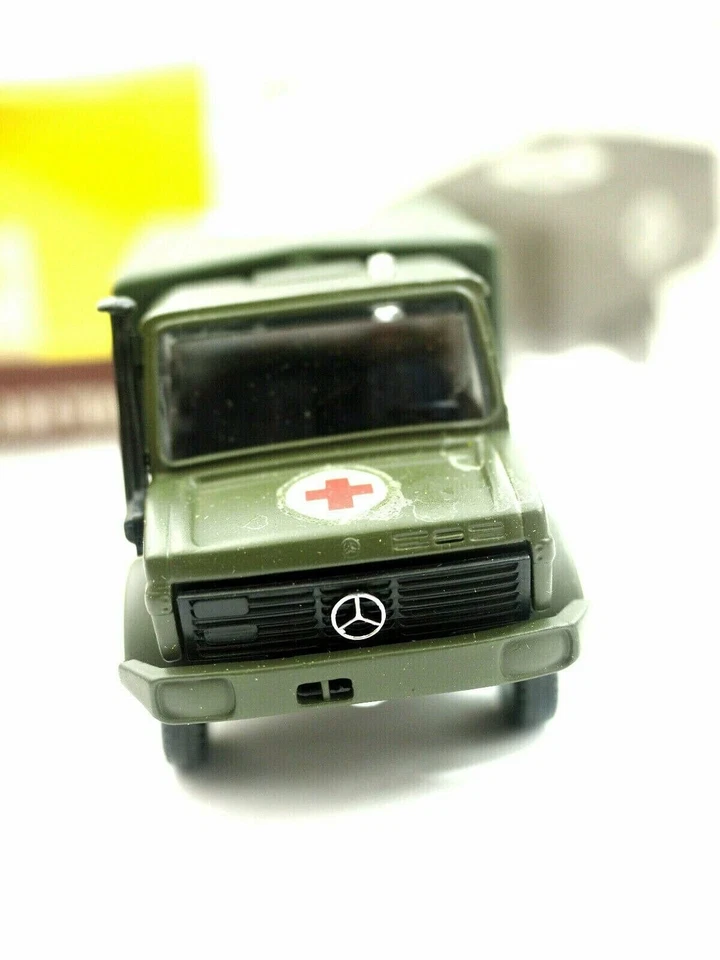 Solido Merceded Unimog No.6038 Diecast 1:50 Mint in box - Image 2 of 4