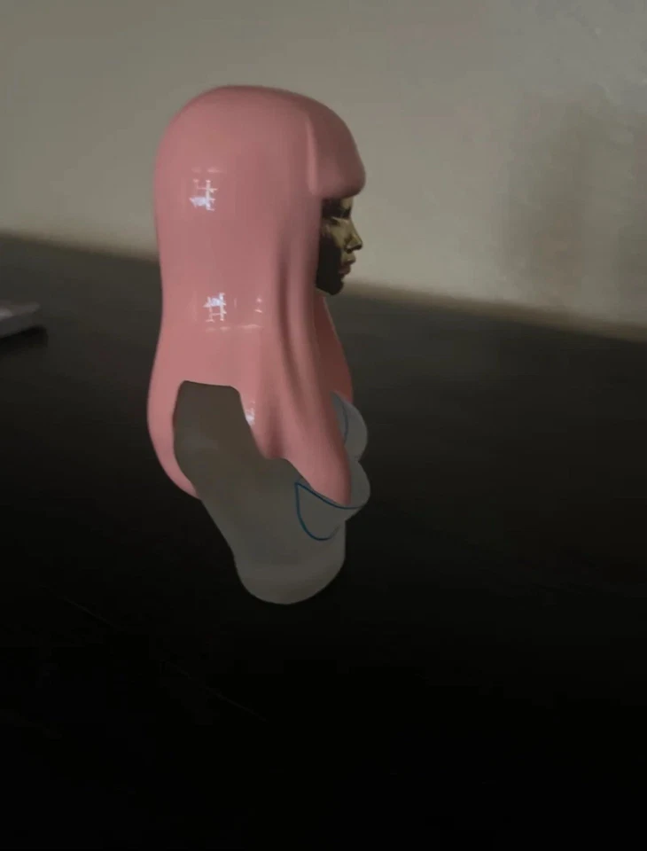 Pink Friday nicki Minaj perfume - Image 2 of 4