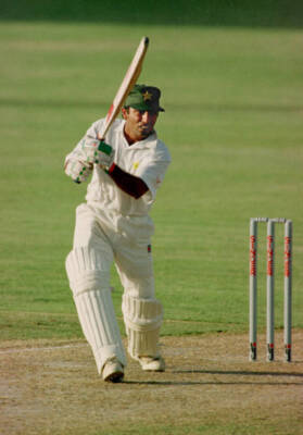 Saeed Anwar Pakistan Cricketer Old Player Cricket Photo 2