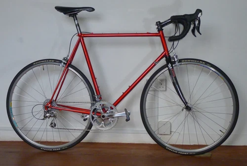 Tom Board Ende 1980er Jahre Reynolds 653 Rennrad 58cm 21. Jahrhundert Renovierung.