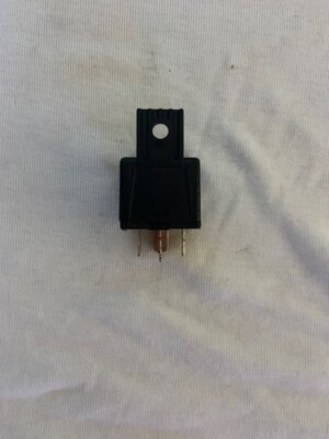 Relay 12V 4 Pin 85 86 (Supply Side) 87 30 (load side) Free Postage