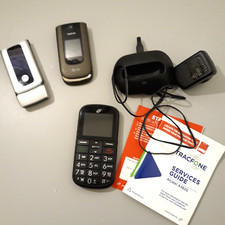 Lot of 3 Vintage Cell Phones Alcatel TracFone Motorola Nokia Collector Parts