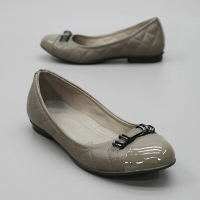 ECCO Ladies 35 (4-4.5) Touch Quilted Taupe Patent Ballerina Slip-on Flat Loafers