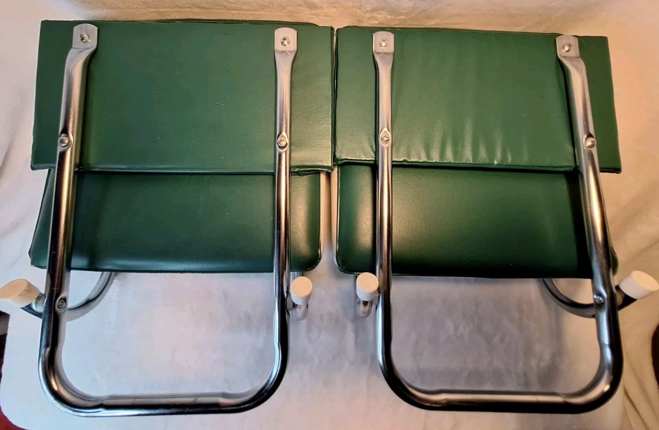 TIEMPO DE JUEGO!!! - Juego de asientos de barco de estadio blanqueador acolchado plegable vintage - verde Foto 4 de 4