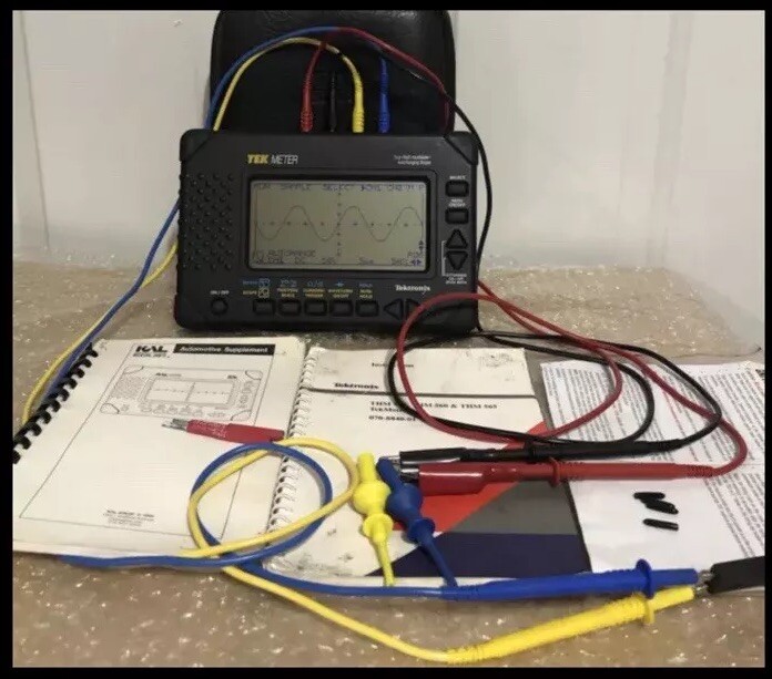 Tektronix Automative Supplemental Auto Ranging Scope THM560 True RMS ...