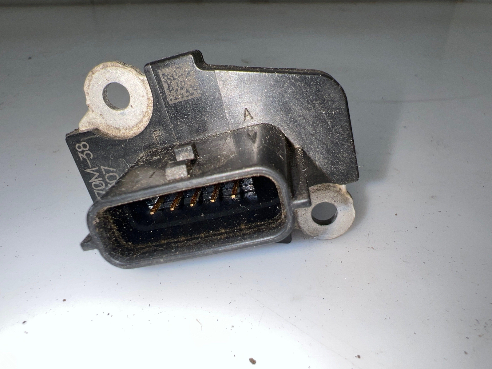 Air Flow Meter Nissan Fits Altima Maxima Titan 350Z Cube Genuine OEM