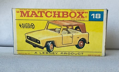 LESNEY MATCHBOX SERIES 1969, #18 FIELD CAR- RED HUBS-W/BOX plus SUPERFAST CAR - Picture 9 of 10