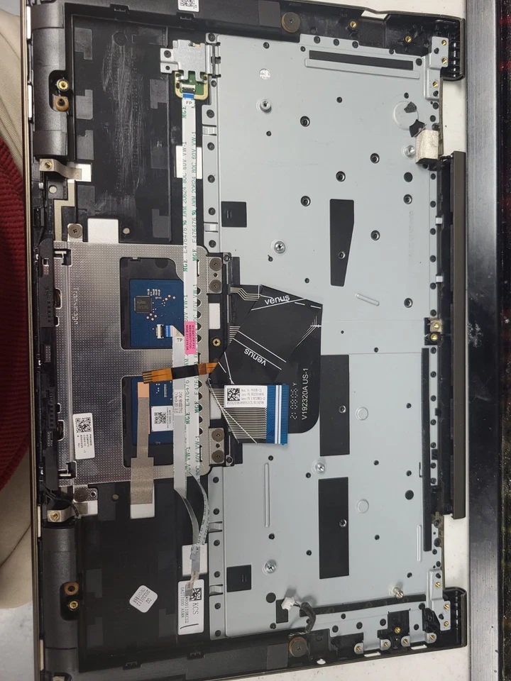 PORTATIL HP 17BY 17 FUNDA SUPERIOR REPOSAMANOS TECLADO RETROILUMINADO CON MONTAJE TOUCHPAD RARO Foto 4 de 4