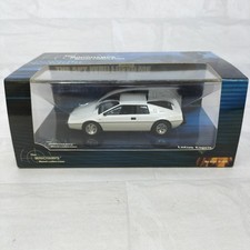 Minichamps 1:43 Lotus Esprit S1 Bond Collection White Model New