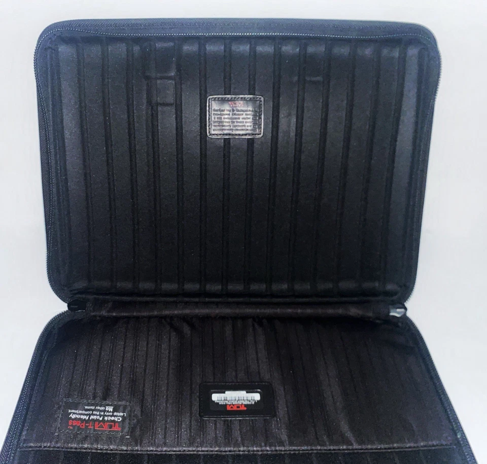 Tumi 26125DH T-Pass Laptop Soft Attache - Image 3 of 4