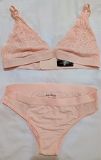 Small Pepper Bra and Bikini Style Panty Set i...