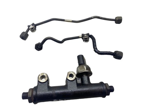 Jaguar S-Type 2006 Kraftstoffverteiler Einspritzleiste Verteilerrohr MDV40960