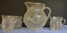KOOL-AID 2-QUART PITCHER WITH 3 CUPS VINTAGE