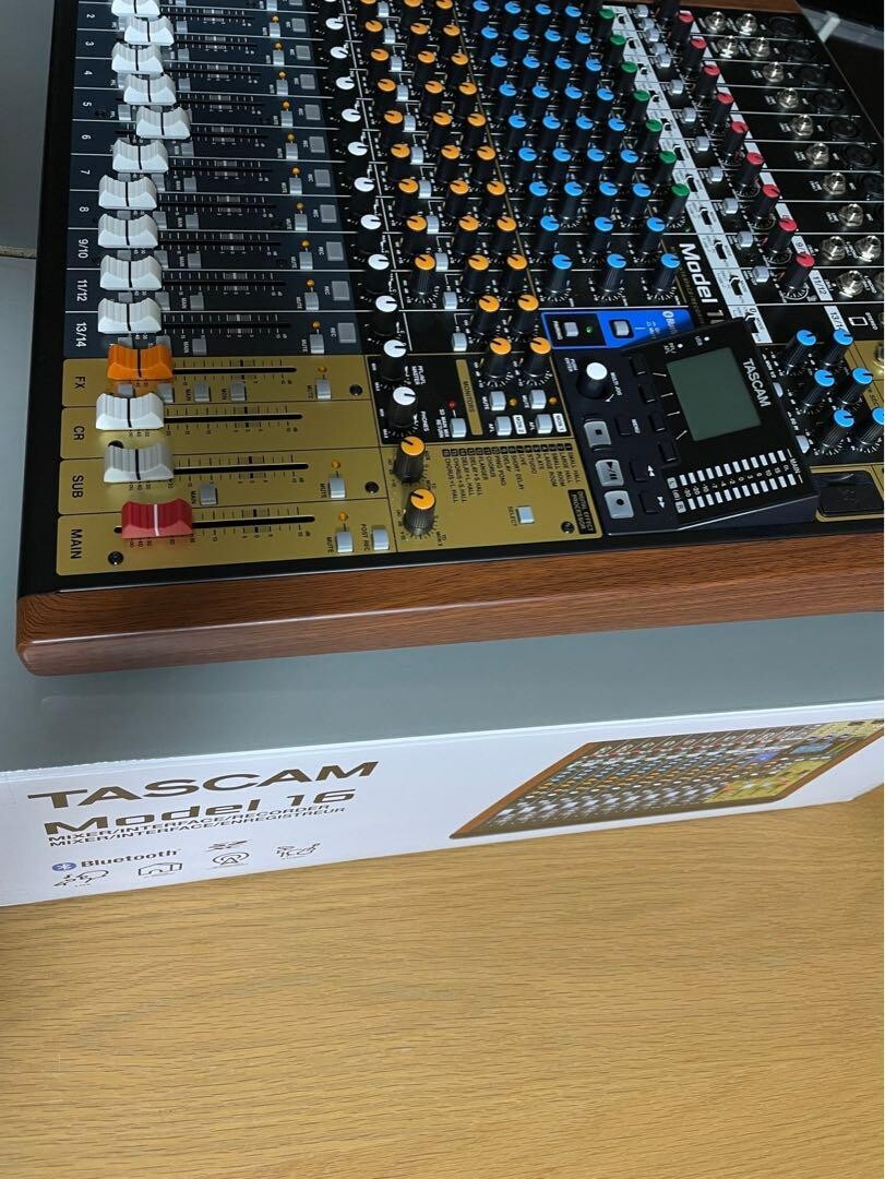 Tascam model16 ミキサー TASCAM Model 16｜ミュージックランドKEY