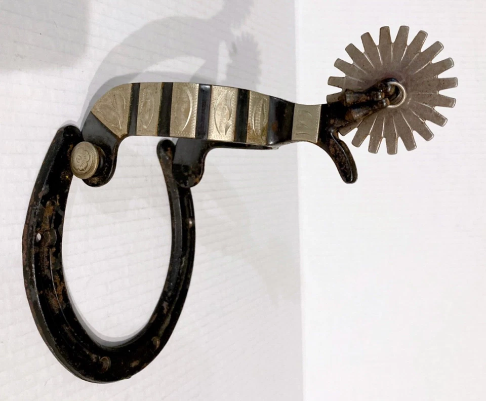 Conjunto de ferradura Western Door Knocker arte folclórica cowboy vintage esporão de metal rústico - Imagem 3 de 4