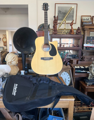 Austin Electric Acoustic Cutaway Guitar Model AA25-DEC w/Gigbag & Built In Tuner