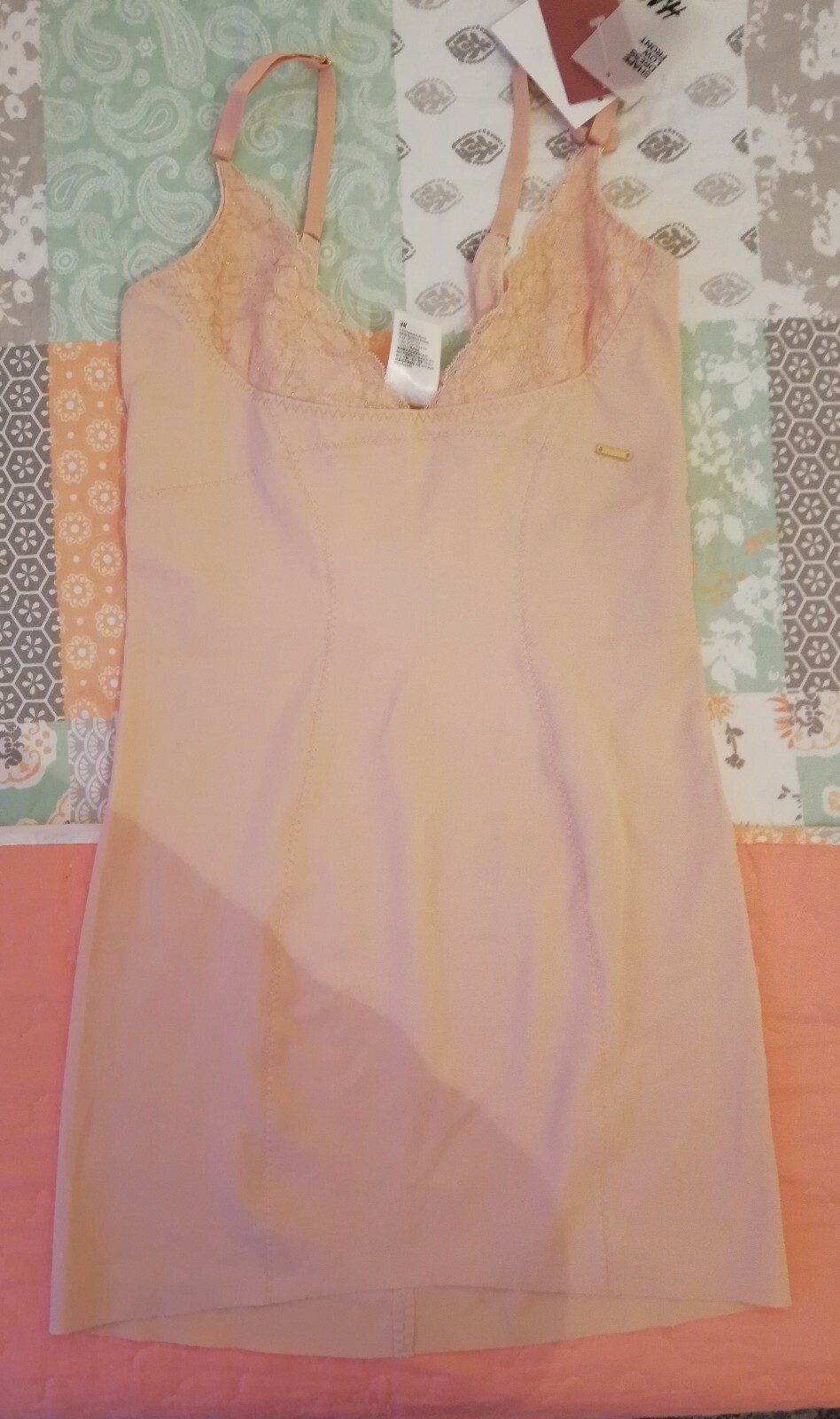 H&M SEAMLESS SLIMMING BODY SHAPER FIRM CONTROL SLIP DRESS SHAPE size M