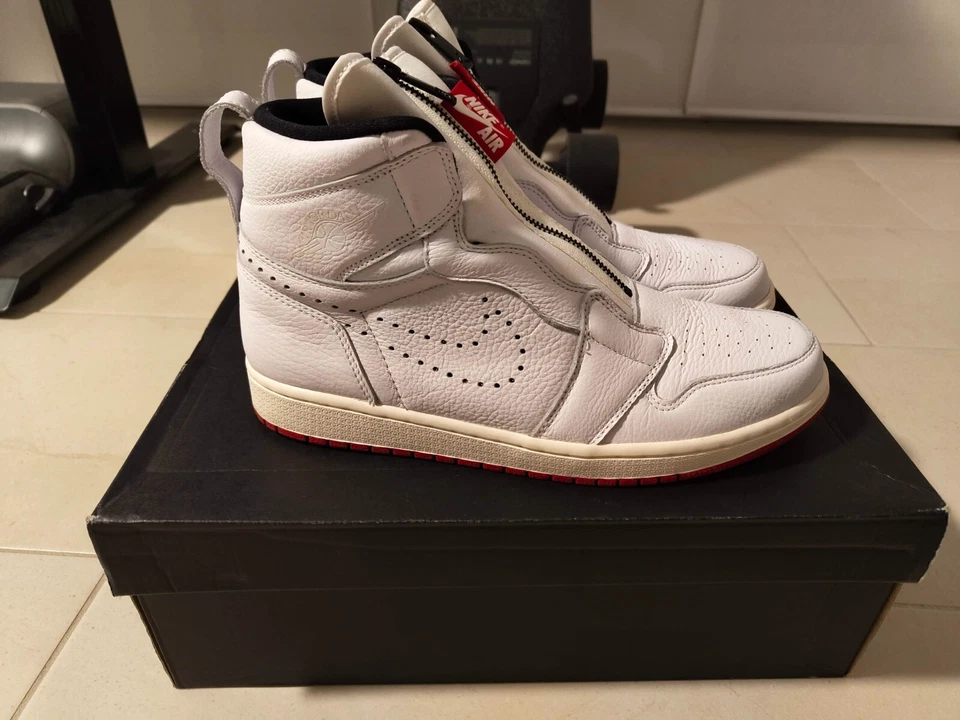 Nike Air Jordan 1 Retro High, Foto 1 von 4