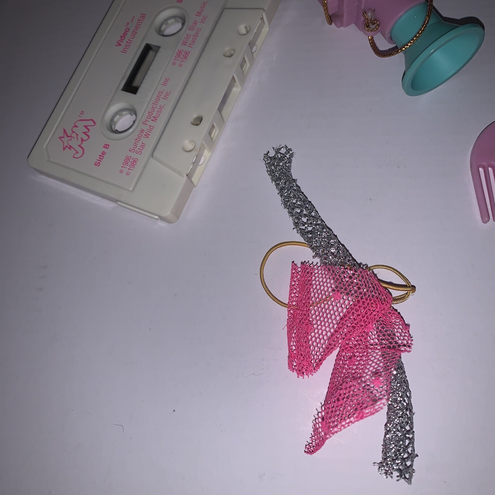 JEM And The Holograms Video Doll Accessories Hair Bow Tape Camera 80’s