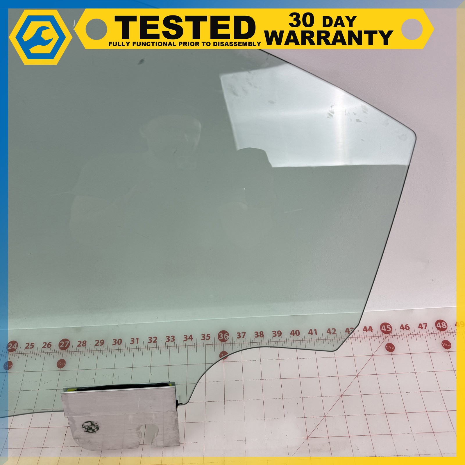 Maserati Ghibli 2014-2017 REAR+LEFT Door glass