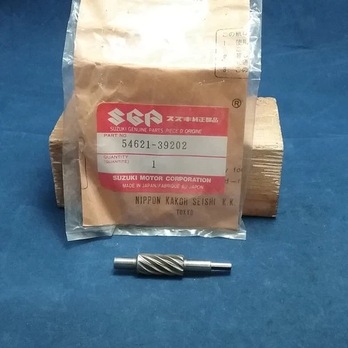 PINION, SPEEDOMETER (NT:9)