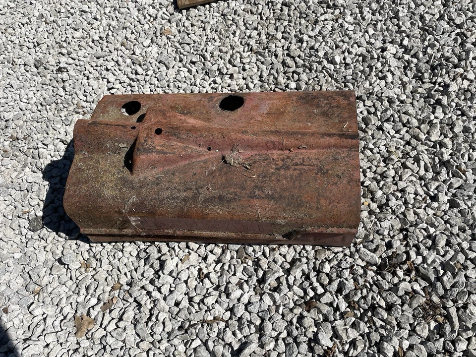 Cubierta de capucha para tractor International IH Farmall OEM M Super M PANEL DE AJUSTE DE ESTAÑO Foto 2 de 4