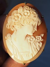 BROCHE ANCIENNE CAMEE