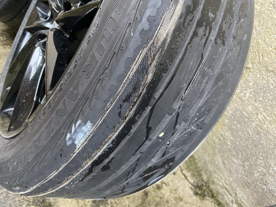 Aluminium-Autoräder  Seat.   Größe: 215/45R16  Color: Schwarz. - Bild 3 von 4