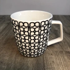 Patchi Chocolate Brand Black Whote Logo Coffee Cup Mug Gift Geometric Handle E11