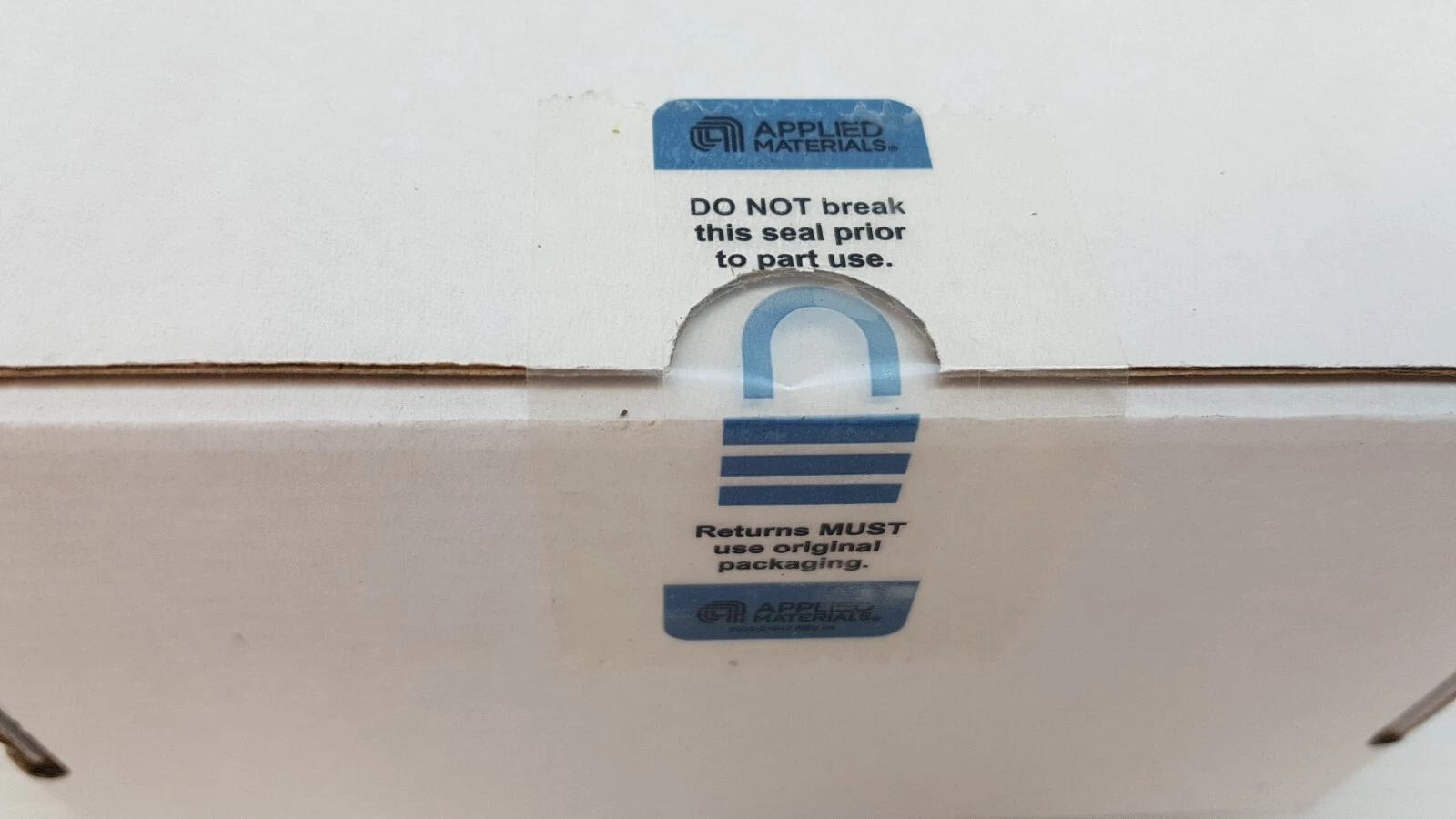 Applied Materials seal tape on the 0190-07033 box