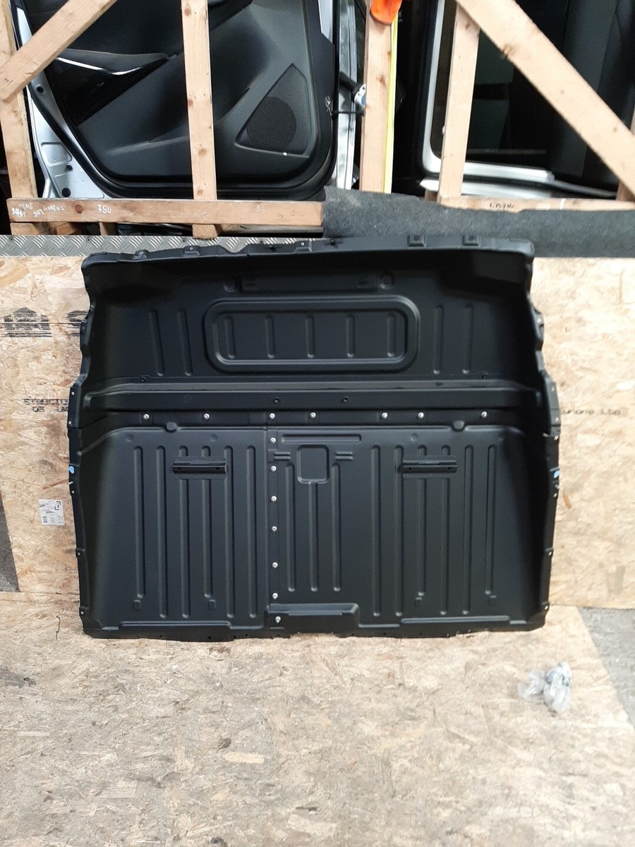 VAUXHALL COMBO 2023 BULKHEAD UK - Main Image
