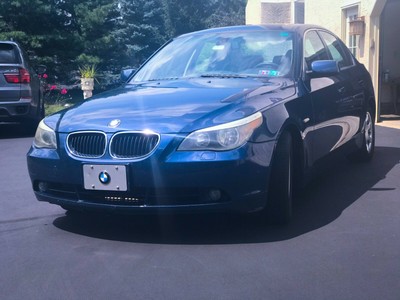 2004 BMW 5-Series  2004 BMW 5 Series 525i Sedan RWD